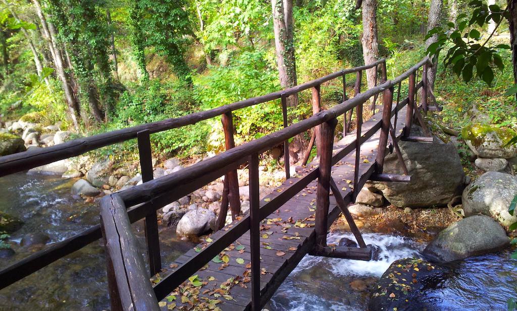 Albergue Turistico Valle Del Ambroz Hervas Ngoại thất bức ảnh